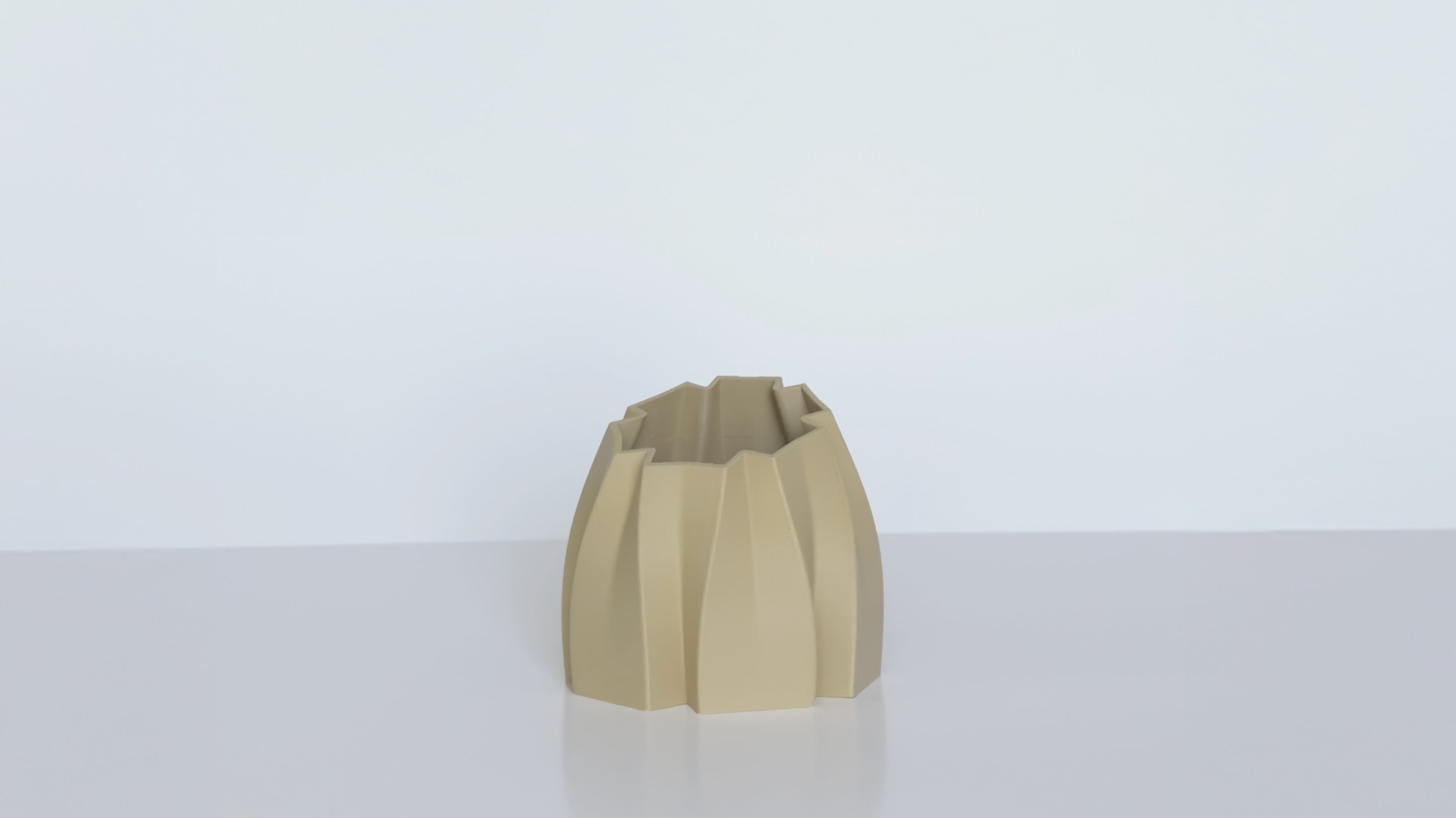 Flake Series Small Planter by OBJ STUDIO, architectural-inspired minimalist form, 3D-printed with PLA for design-forward homes.