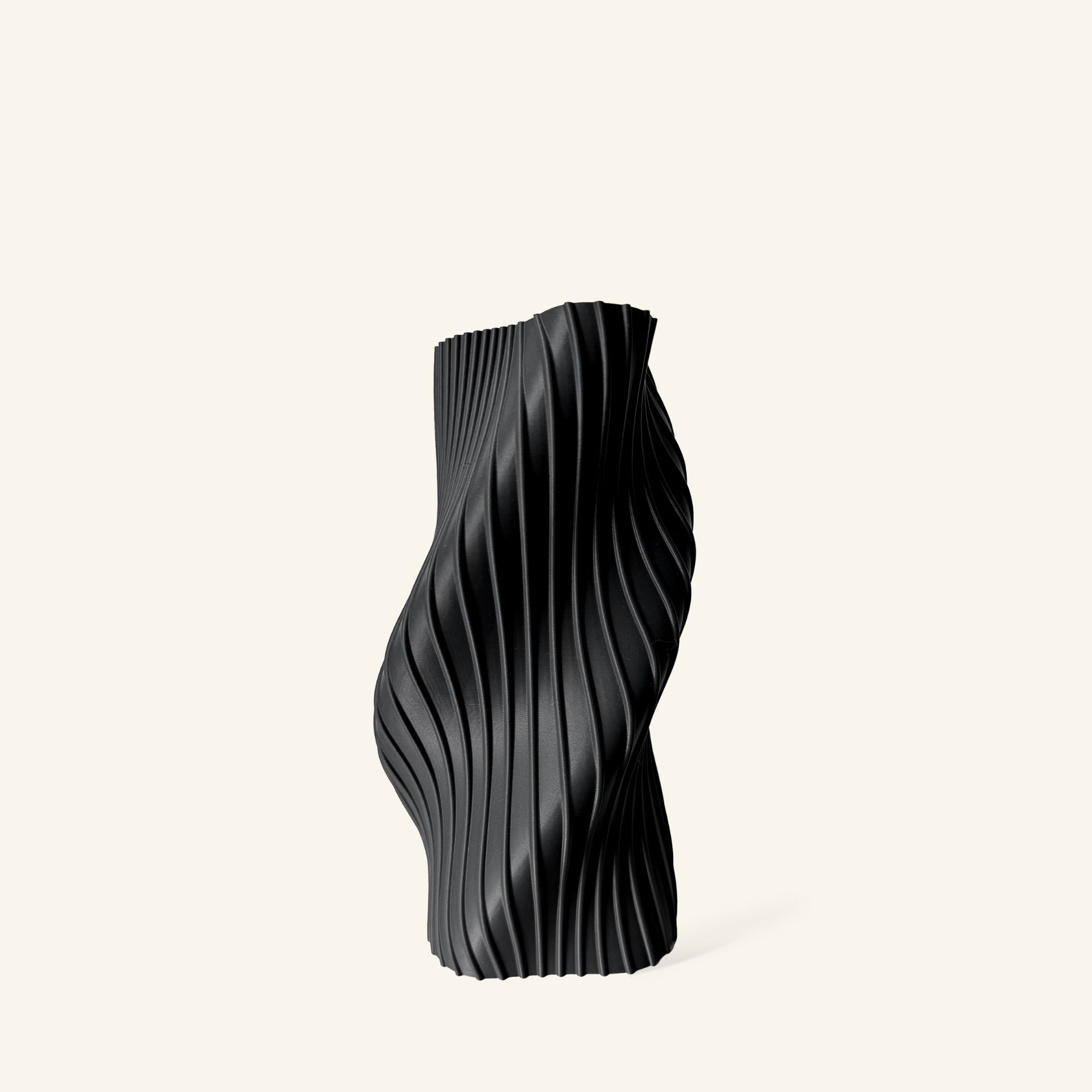 OBJ STUDIO Fluid Series large sculptural vase in black plant-based PLA